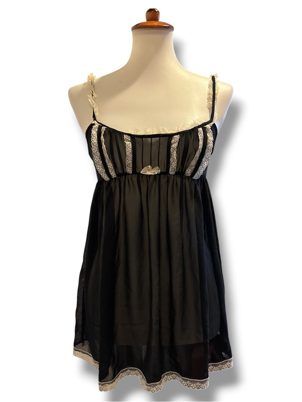Victoria's Secret Vintage 2010 Black Chiffon Babydoll Lace Lingerie Slip Small